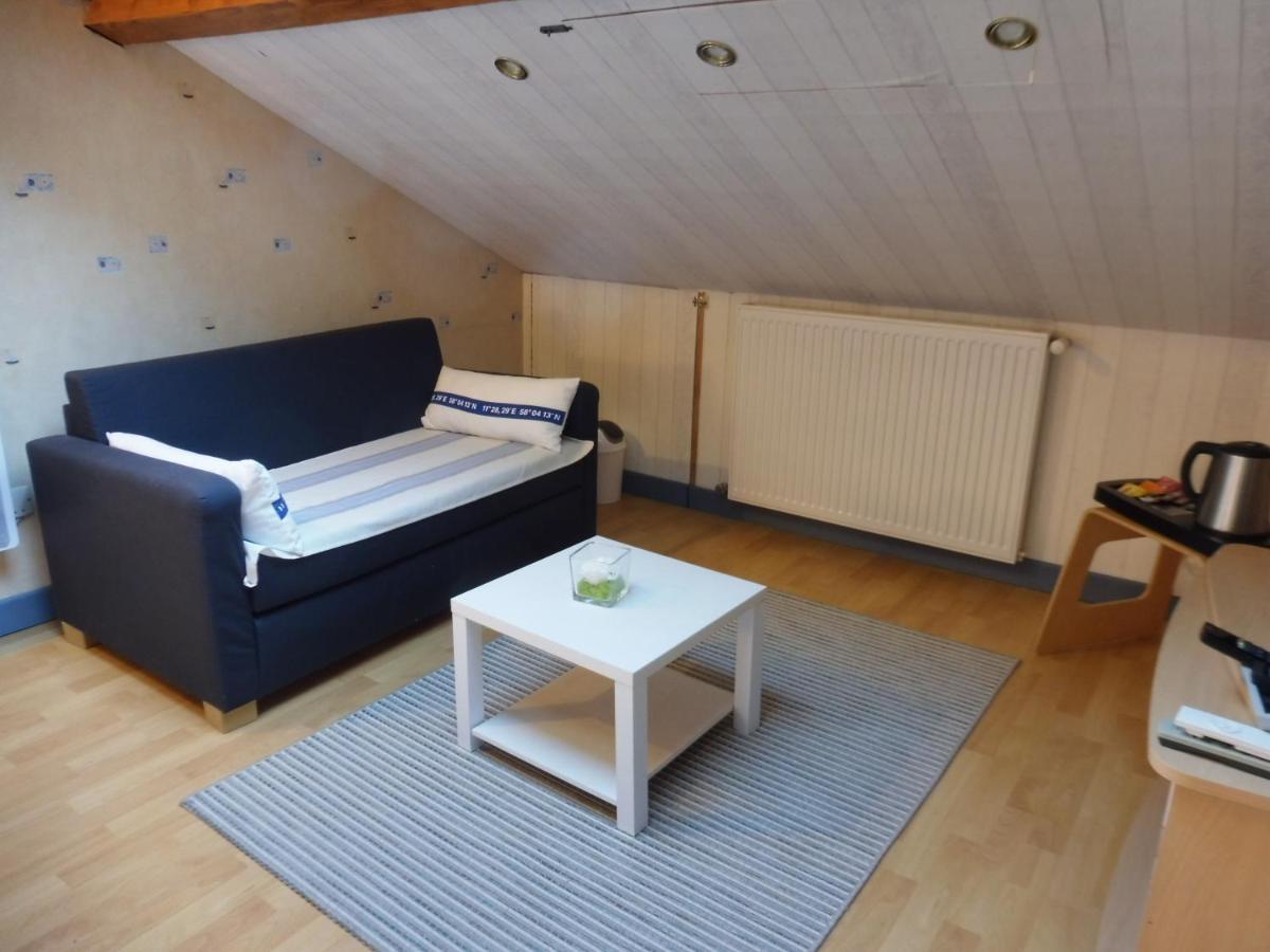 Les Aubretias Bed & Breakfast Fenay Bagian luar foto