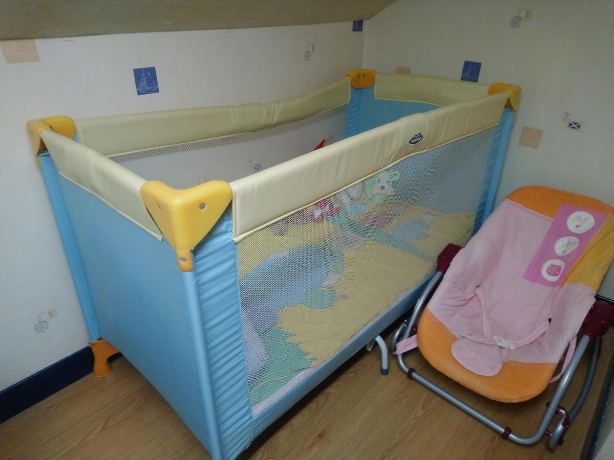 Les Aubretias Bed & Breakfast Fenay Bagian luar foto